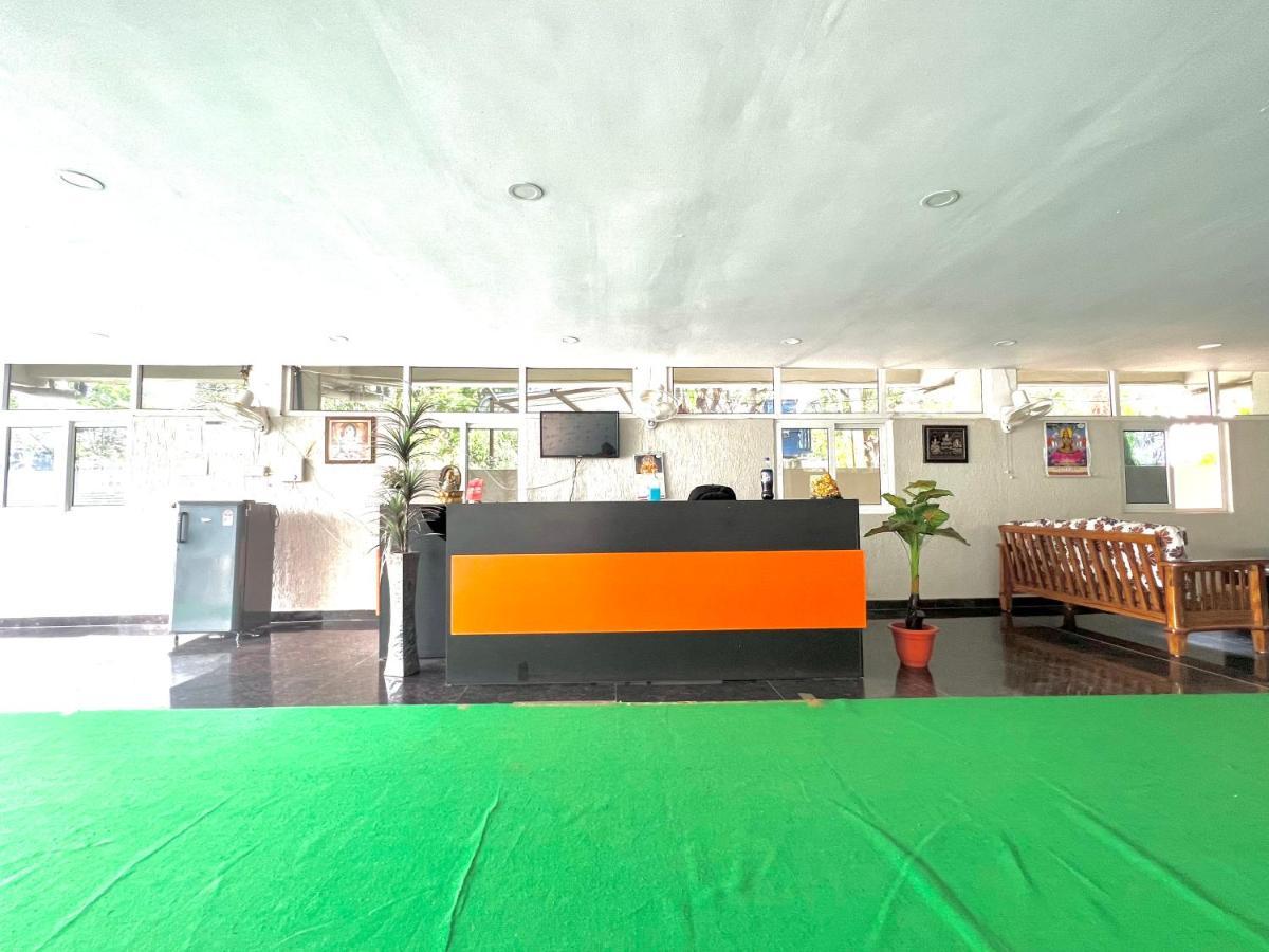 5 Star Grand Hotell Shamshabad Eksteriør bilde